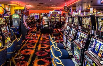 Free spins vs Bonus cash – Which gives more value?