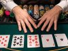 How do online lottery draw pools accumulate between consecutive rounds?